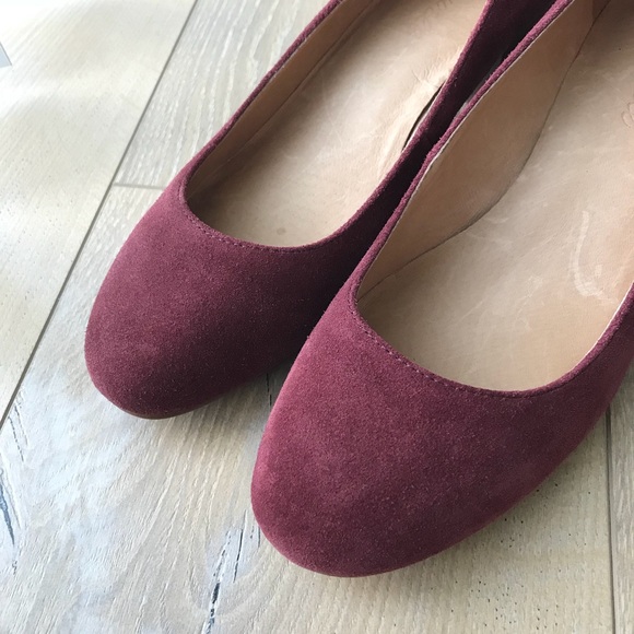 Madewell Shoes - Madewell Ella pump in dark Merlot wood heel